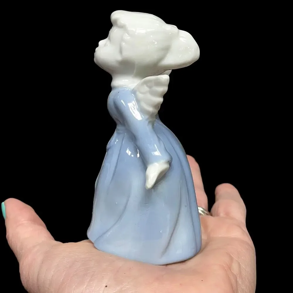 Lefton Kissing Angel Porcelain Blue & White Figurine Glazed Girl Made in Japan